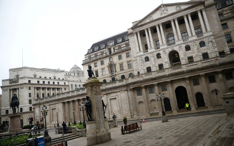 Τράπεζα της Αγγλίας: Αυξάνει τις αγορές ομολόγων της