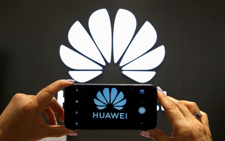 Με αύξηση 3,8% των εσόδων της ολοκλήρωσε το 2020 η Huawei