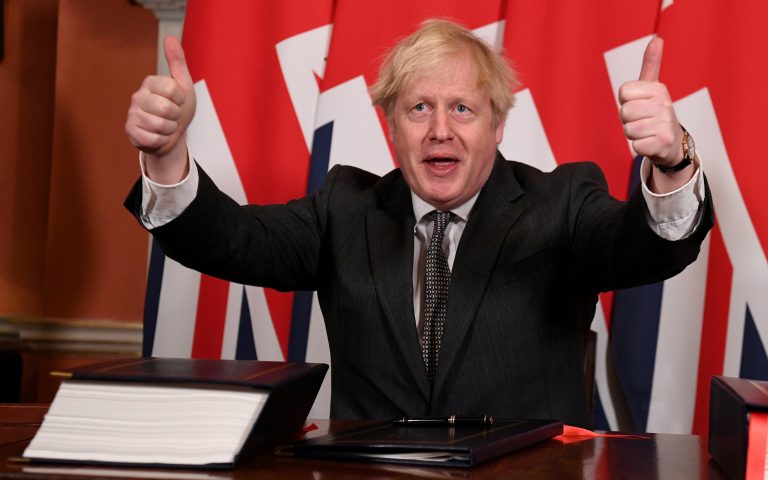 Τζόνσον: «Απίστευτη στιγμή» η έξοδος της Βρετανίας από την Ε.Ε.