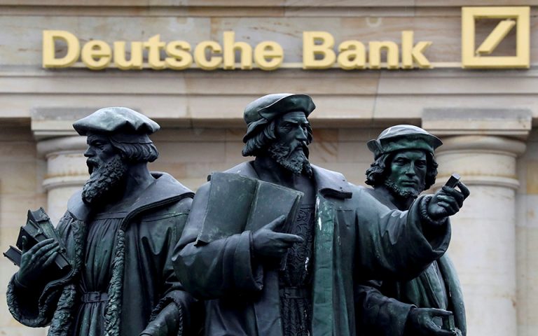 Deutsche Bank: Προσοχή στα ελληνικά ομόλογα καθώς η ΕΚΤ οπισθοχωρεί