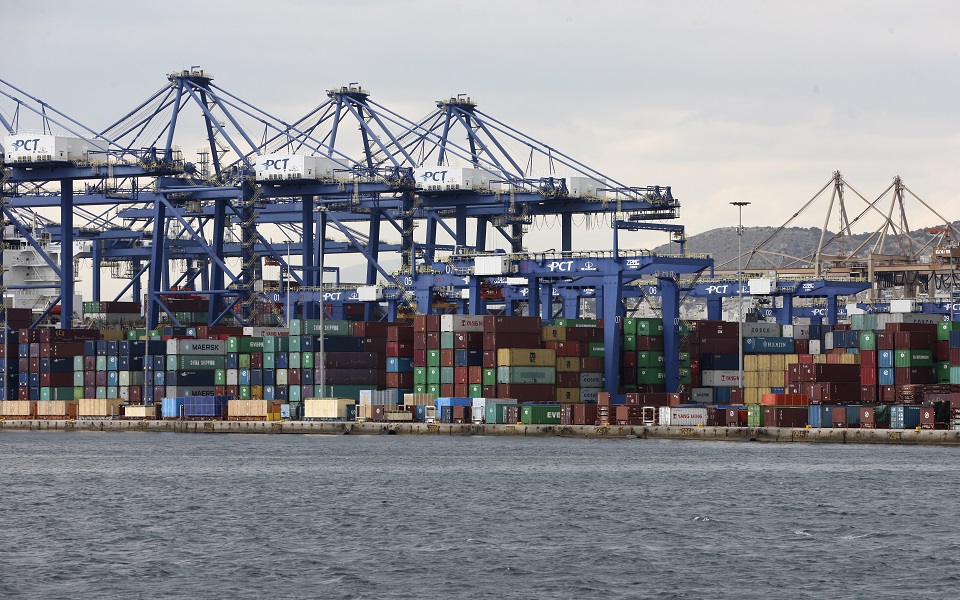 ΕΛΣΤΑΤ: 5,8% αυξήθηκαν οι εισαγωγές τον Ιανουάριο 