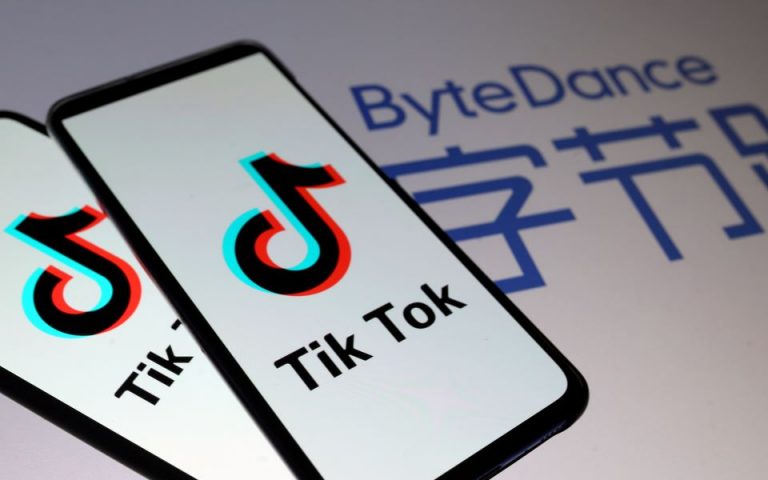 Πώς το TikTok αποφασίζει ποια βίντεο γίνονται viral