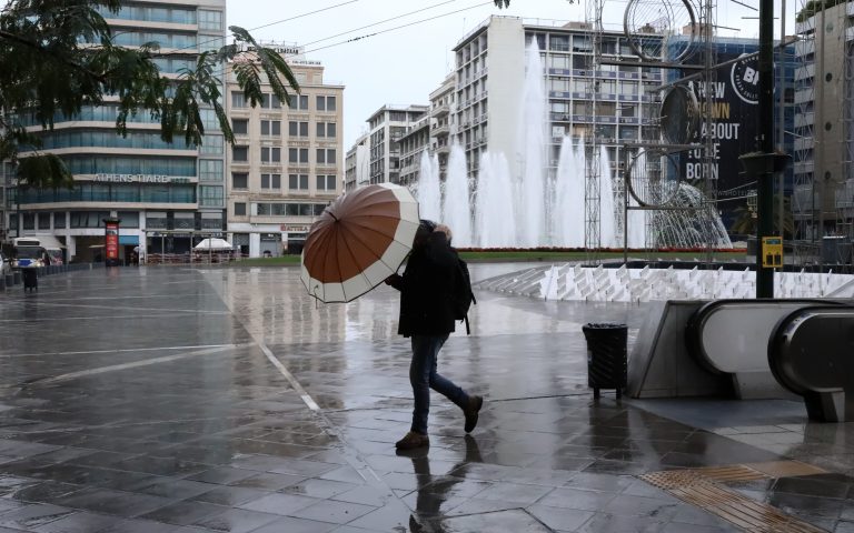 Κακοκαιρία Διομήδης: Ισχυρές βροχές – πού και πότε θα χιονίσει