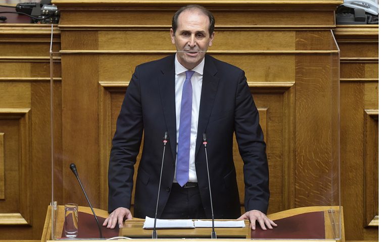 Βεσυρόπουλος: Υπεγράφη η επιστροφή του ΕΦΚ στο αγροτικό πετρέλαιο