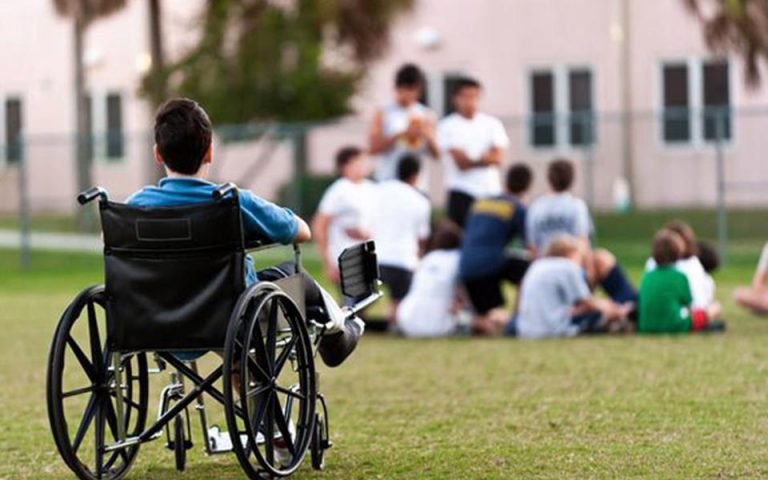 Πόσο «ανοιχτό» είναι το ελληνικό σχολείο σε άτομα με αναπηρία;