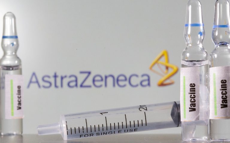 Εγκρίθηκε το εμβόλιο της AstraZeneca για τους άνω των 65 ετών