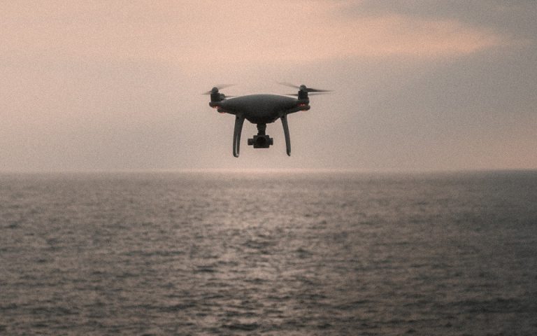 Delivery με drone: Η Alphabet παρέδωσε πάνω από 10.000 κούπες καφέ
