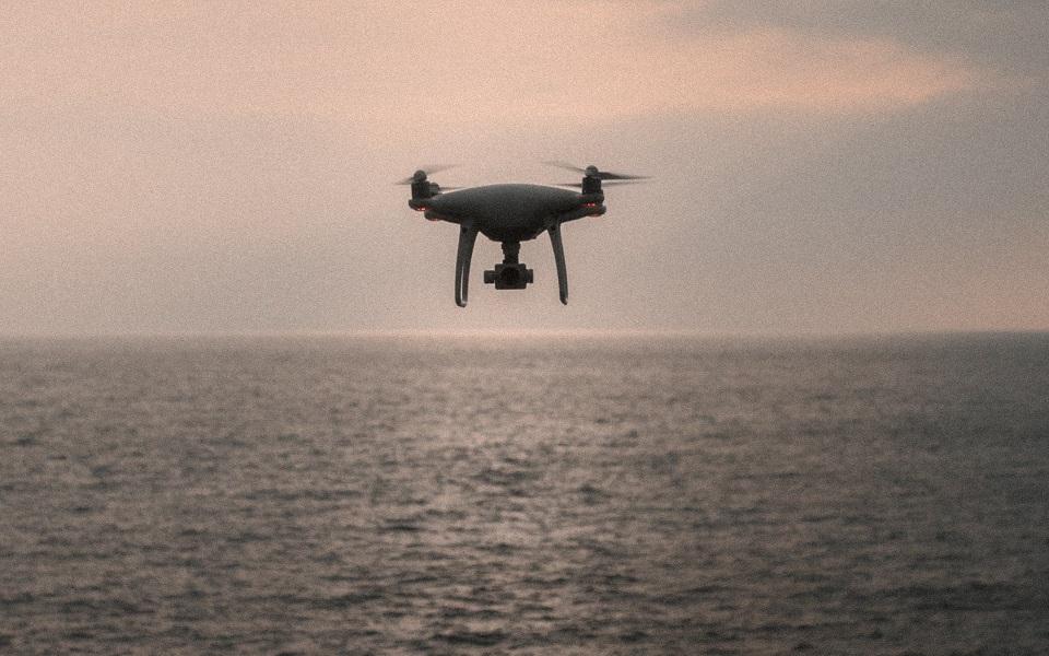 Delivery με drone: Η Alphabet παρέδωσε πάνω από 10.000 κούπες καφέ