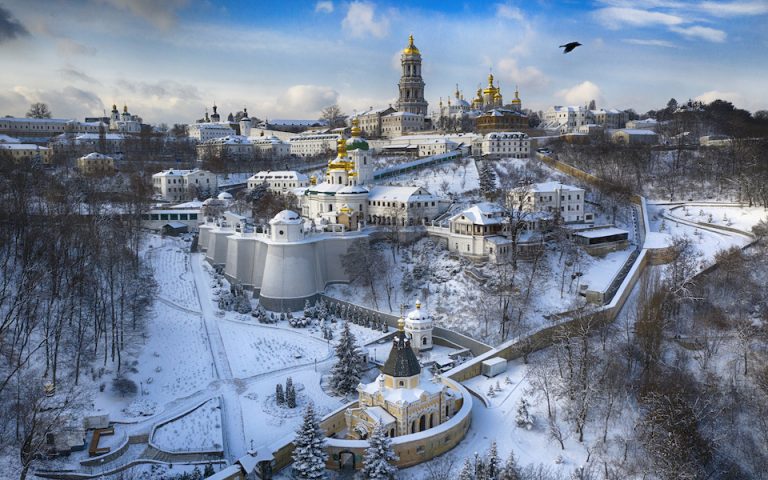 «Ζεστή» εικόνα στο παγωμένο Κίεβο