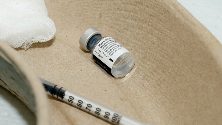 Άρχισε ο εμβολιασμός των υγειονομικών σε Πτολεμαΐδα και Κοζάνη