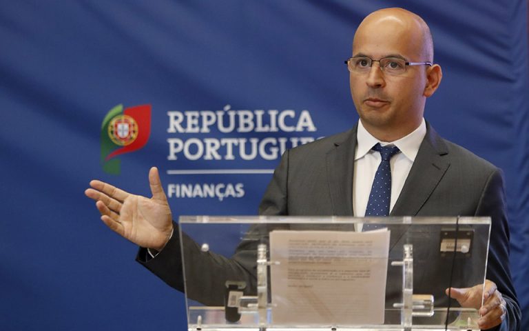  Πορτογαλία: Θετικός στον κορωνοϊό ο υπουργός Οικονομικών