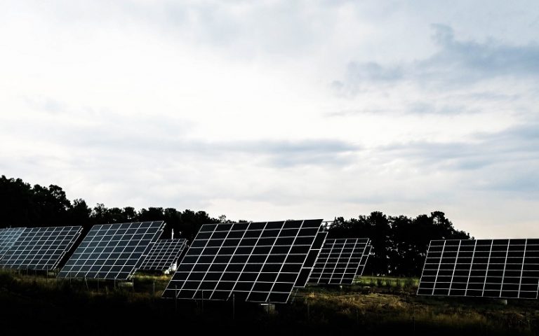Solar Energy Land: Μιλήσαμε με τους founders της ελληνικής startup στην αγορά ηλιακής ενέργειας