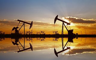 Πετρέλαιο: Νέα υποχώρηση, καθώς οι διαφωνίες στον ΟΠΕΚ+ οδήγησαν σε αναβολή της συνεδρίασης