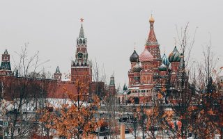 Mόσχα: Σε αντίμετρα κατά των γαλλικών μέσων στην Ρωσία