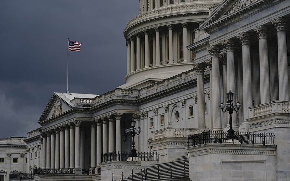 ΗΠΑ: Η Βουλή των Αντιπροσώπων υπερψήφισε τον προϋπολογισμό