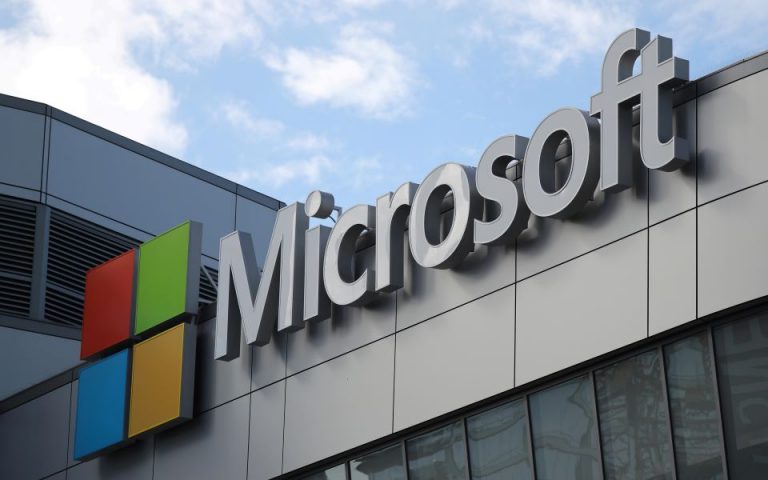 Microsoft: Το 2024 ξεκινά η κατασκευή των data centers στην Ελλάδα 