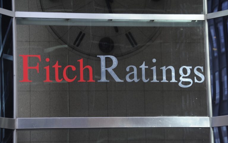Fitch: Αναβάθμισε την αξιολόγηση και το outlook των ελληνικών τραπεζών