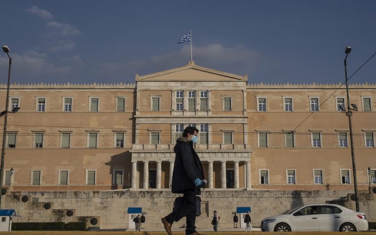 Handelsblatt: Σβήνουν οι ελπίδες για ανάκαμψη στην Ελλάδα