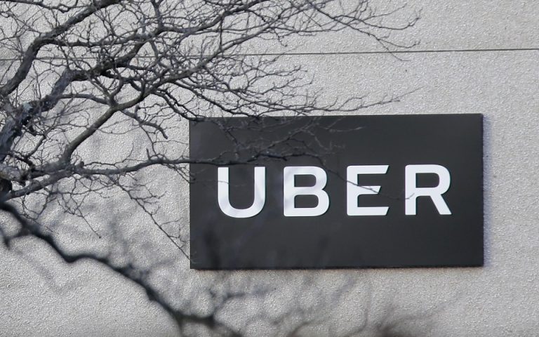 Uber: Πώς σχεδιάζει να υπενθυμίζει στους πελάτες να φορούν ζώνη ασφαλείας
