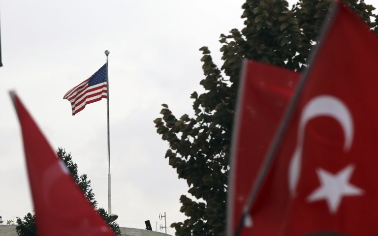 Επίσκεψη αναπλ. ΥΠΟΙΚ των ΗΠΑ στην Τουρκία: Στο επίκεντρο η εφαρμογή των κυρώσεων στη Ρωσία