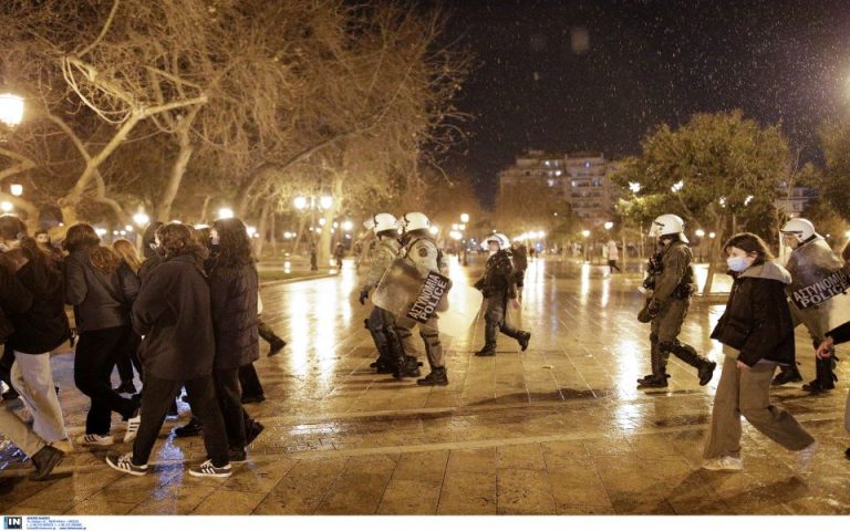 Θεσσαλονίκη: 24 προσαγωγές μετά τα επεισόδια για το εκπαιδευτικό νομοσχέδιο