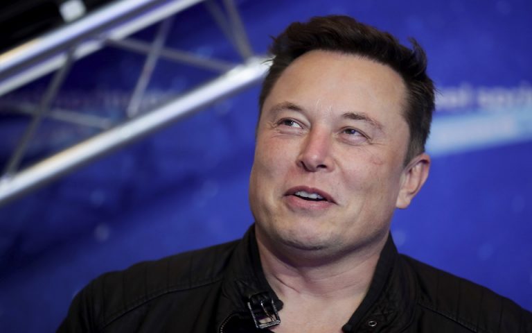 Ο Elon Musk προσθέτει την παρουσίαση του SNL στο βιογραφικό του