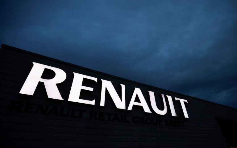 Renault: Έτοιμη για βαθιά αναδιάρθρωση – Διαχωρίζει το τμήμα ηλεκτροκίνησης