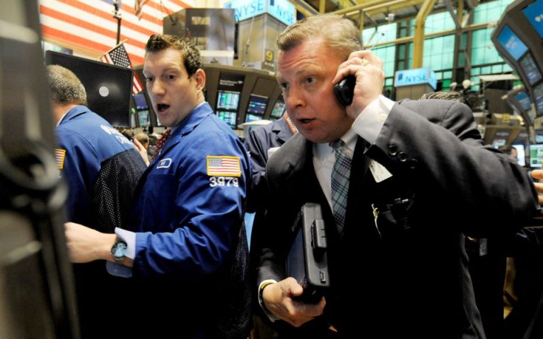 Wall Street: Ύποπτη συναλλακτική δραστηριότητα λίγο πριν τα στοιχεία για τον πληθωρισμό