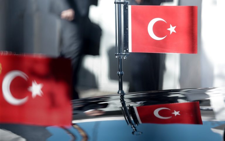 Τουρκία: Ξεσηκωμός και αναφορές για προβοκάτσια από τις επισκέψεις Χαρδαλιά στα νησιά