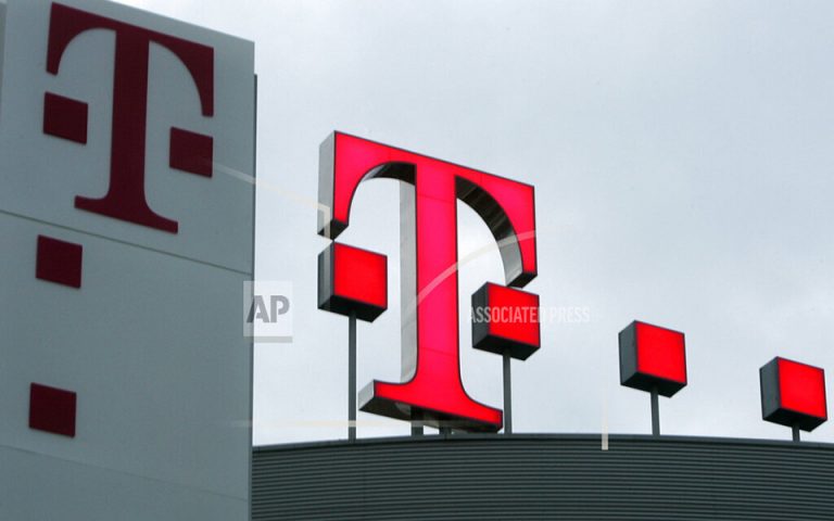 Deutsche Telekom: Επένδυσε σε startup και στο κρυπτονόμισμά της – Ράλι η τιμή του   