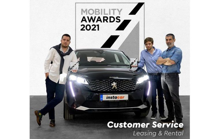 2 βραβεία για το instacar στα Mobility Awards 2021