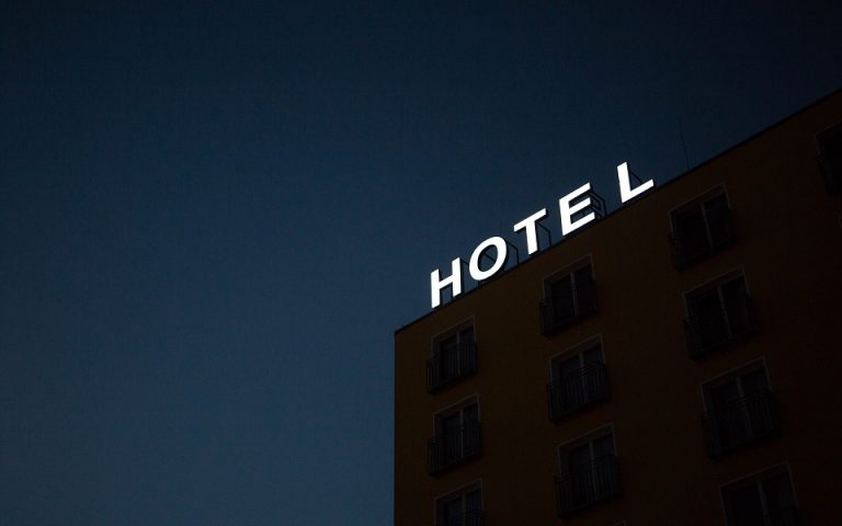 Θεσσαλονίκη: Οριακή μείωση των διανυκτερεύσεων σε ξενοδοχεία το οκτάμηνο