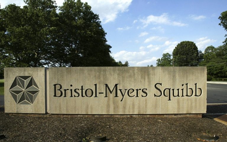 Briston Myers: Επένδυση 1,56 δισ. δολ. για τη θεραπεία του καρκίνου