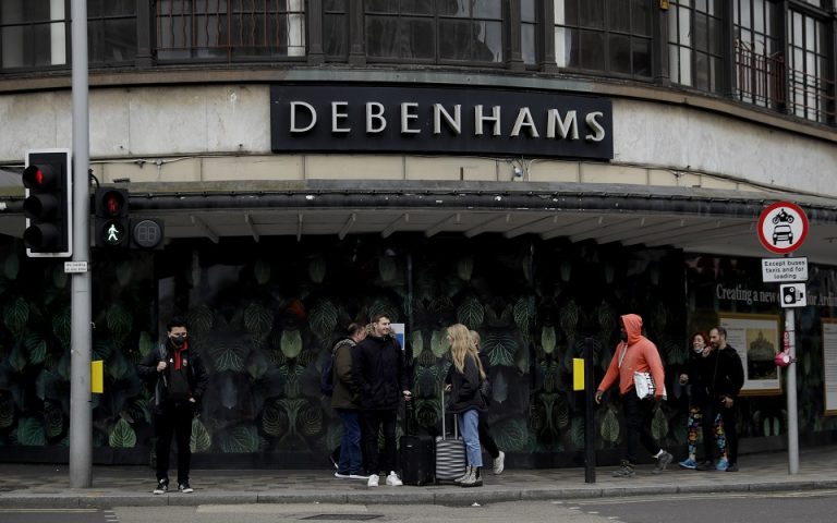 Debenhams: Τίτλοι τέλους μετά από 240 χρόνια λειτουργίας