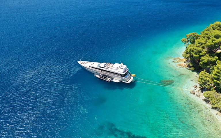Superyachts: Top προορισμός και πάλι η Ελλάδα – Πόσα πλέουν στις ελληνικές θάλασσες