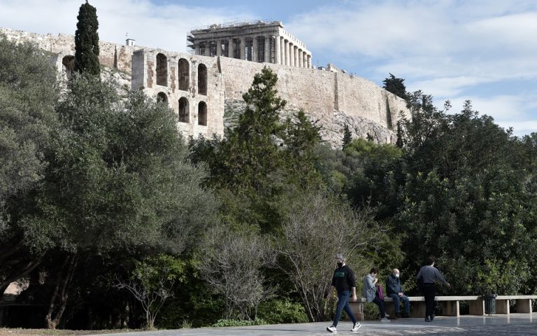 Αλκ. Βατόπουλος: Υπάρχει φόβος για τέταρτο κύμα της πανδημίας