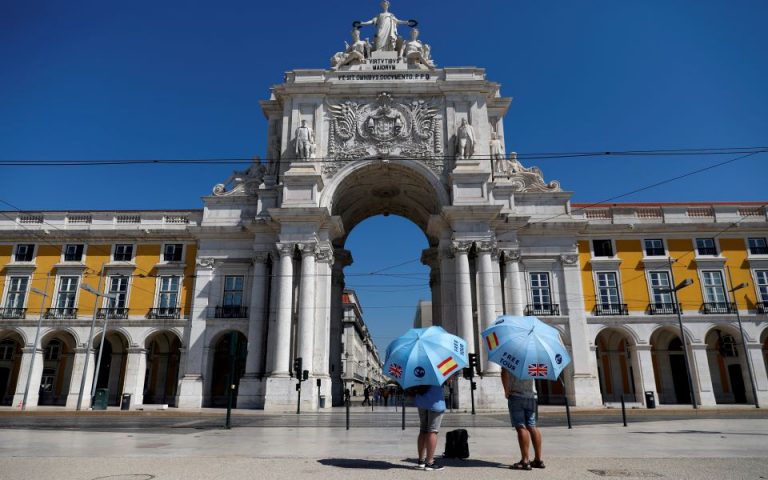 Πορτογαλία: Παρατείνονται έως μέσα Μαίου οι περιορισμοί εισόδου ξένων ταξιδιωτών