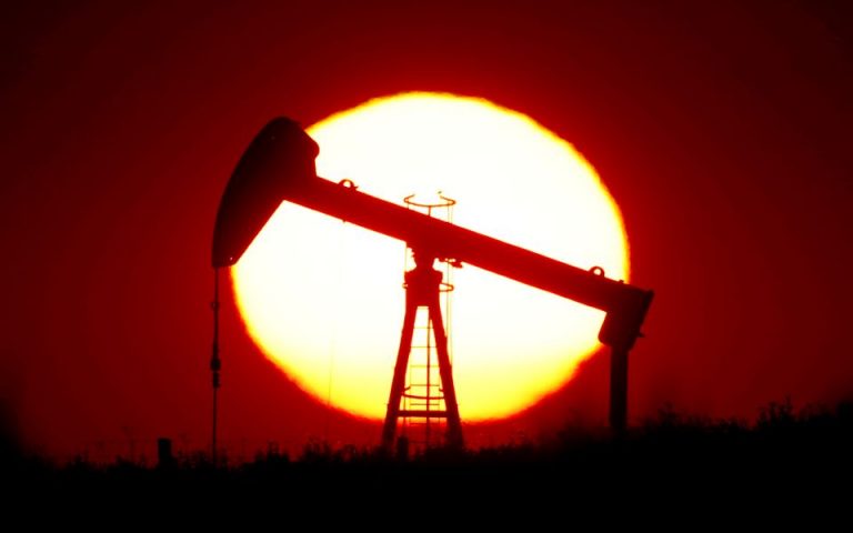 Πετρέλαιο: Από τα υψηλά διμήνου σε πτώση