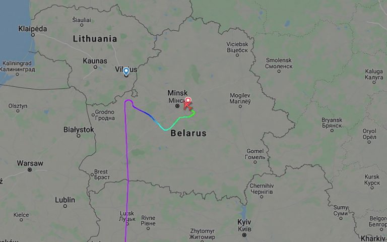 «Αεροπειρατεία Λουκασένκο»: Οι επιβάτες της πτήσης περιγράφουν τι έζησαν