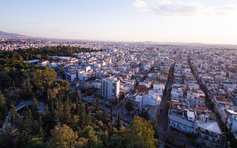 Επιστρέφουν οι ξένοι επενδυτές στην ελληνική αγορά ακινήτων