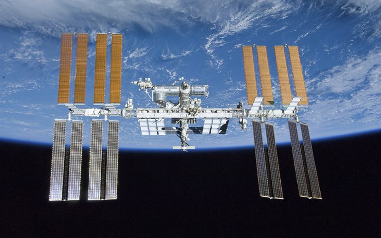 Μάχη του διαστήματος: 97% φθηνότερος ο υποψήφιος αντικαταστάτης του ISS