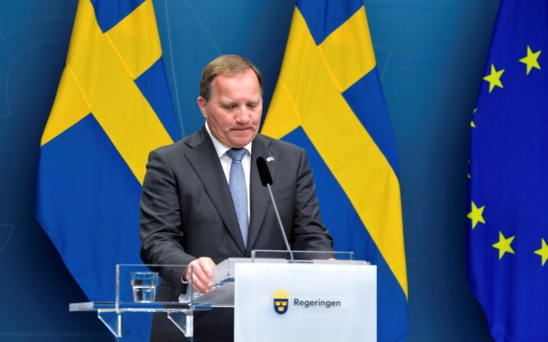 Σουηδία: Σε πολιτικό χάος – Πέρασε η πρόταση μομφής