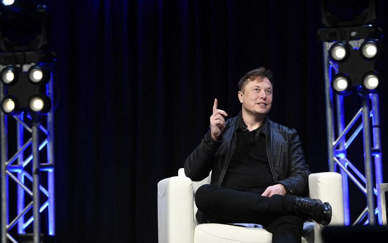 Elon Musk: Tελεσίγραφο στην ηγεσία του Twitter για τα bots