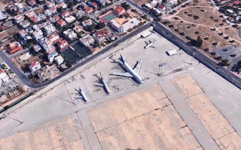 Ελληνικό: Σε πλειστηριασμό τα 7 εγκαταλελειμμένα αεροσκάφη