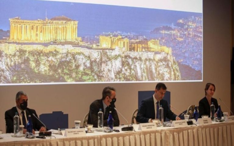 Θεοχάρης: Σε συνεχείς επαφές για την αύξηση των τουριστικών ροών προς την Ελλάδα