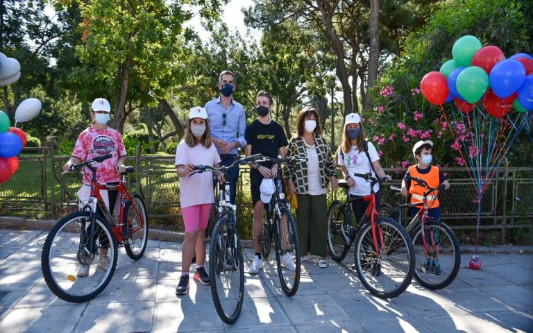Δήμος Αθηναίων: Εγκαινίασε σήμερα το «Κέντρο Ποδηλάτου»
