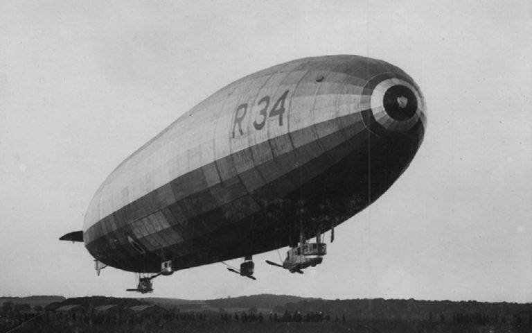 Το πρώτο αερόπλοιο που διέσχισε τον Ατλαντικό