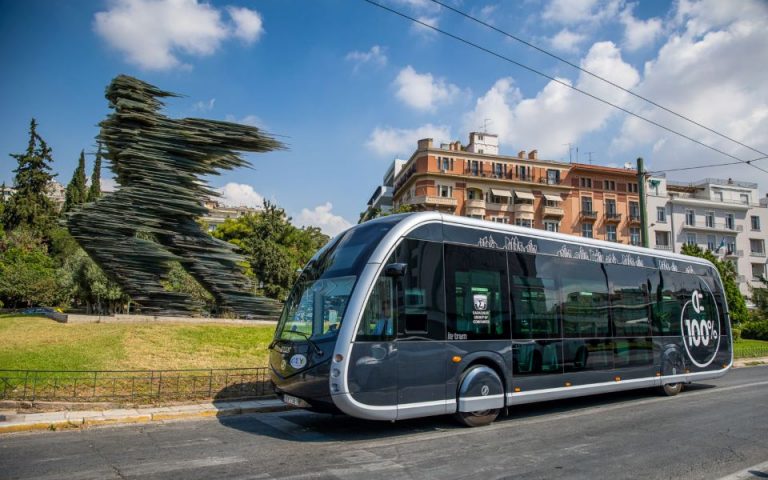 Το πρώτο ηλεκτρικό λεωφορείο στην Αθήνα – Το 2022 θα κυκλοφορούν 200