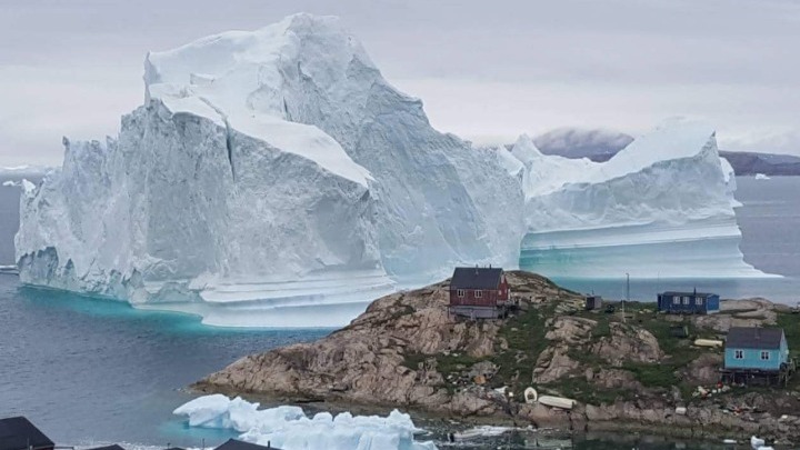 Γροιλανδία: Εχασε τεράστια ποσότητα πάγου σε μία ημέρα – η γ’ μεγαλύτερη από το 1950