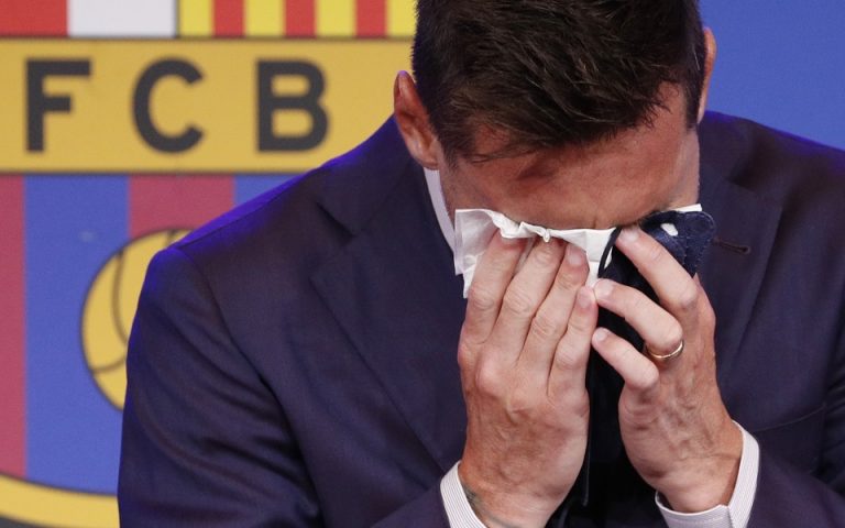 Τα δάκρυα του Μέσι κατά το «αντίο» στην Barcelona